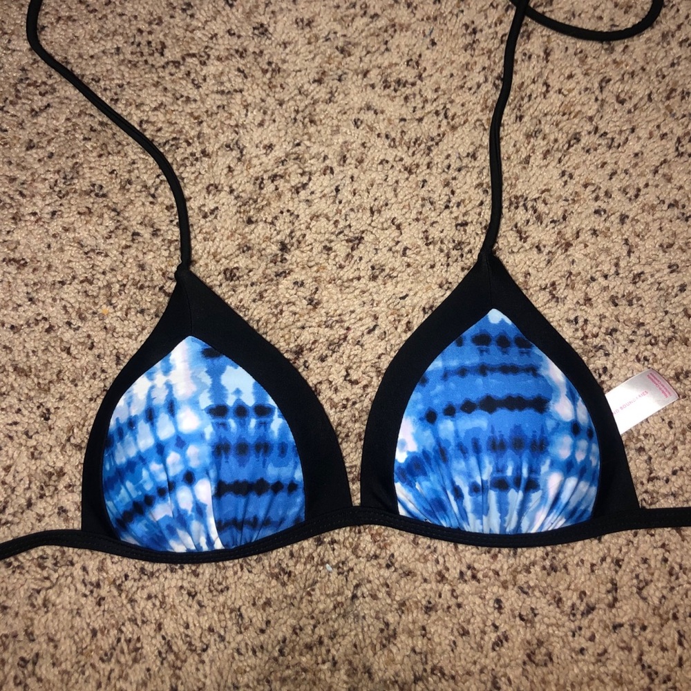 blue bikini top.